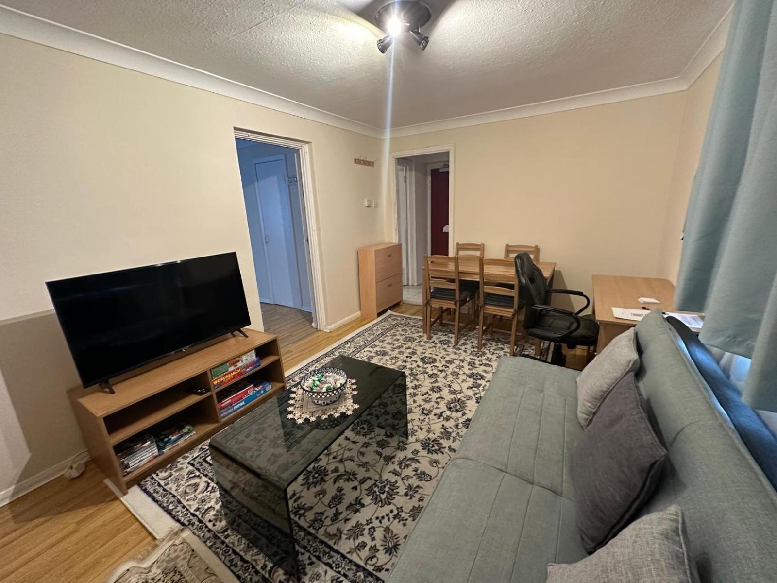 Cosy Entire One Bedroom Hideaway Bromley Exterior photo